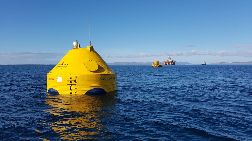 Valencia acogerá un dispositivo de energía de las olas en el puerto