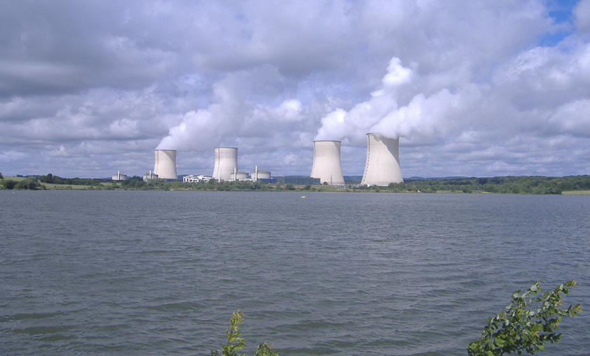 Francia vivirá el peor invierno de su historia con la electricidad a 1.300 €/MWh por culpa del gran parón nuclear