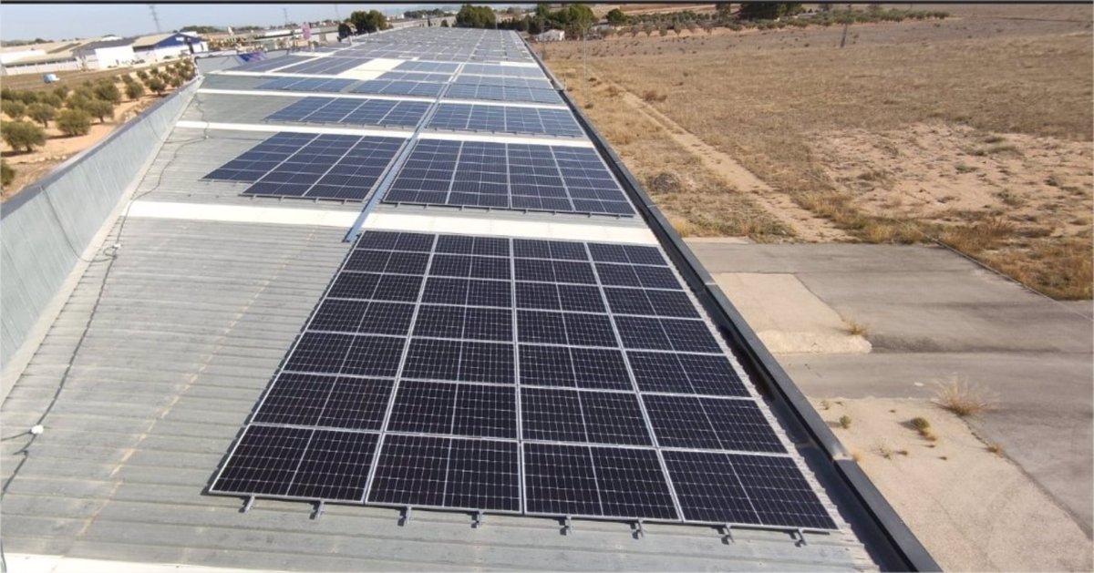 Univergy construye un proyecto de autoconsumo industrial para Cabanes &amp; Ortuño de más de 100 kW en Murcia
