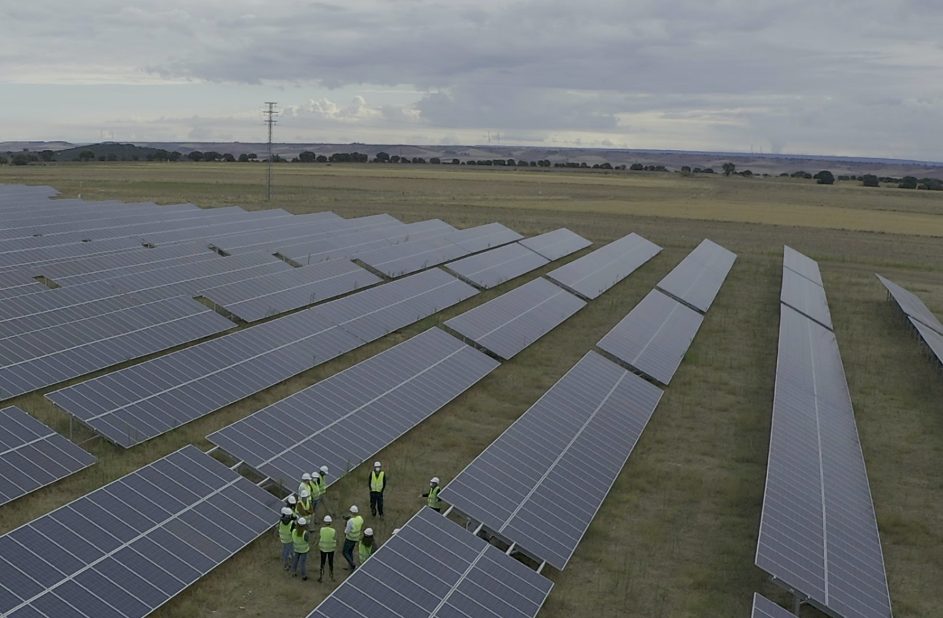 Parque fotovoltaico Carolina, El Casar (Guadalajara). 