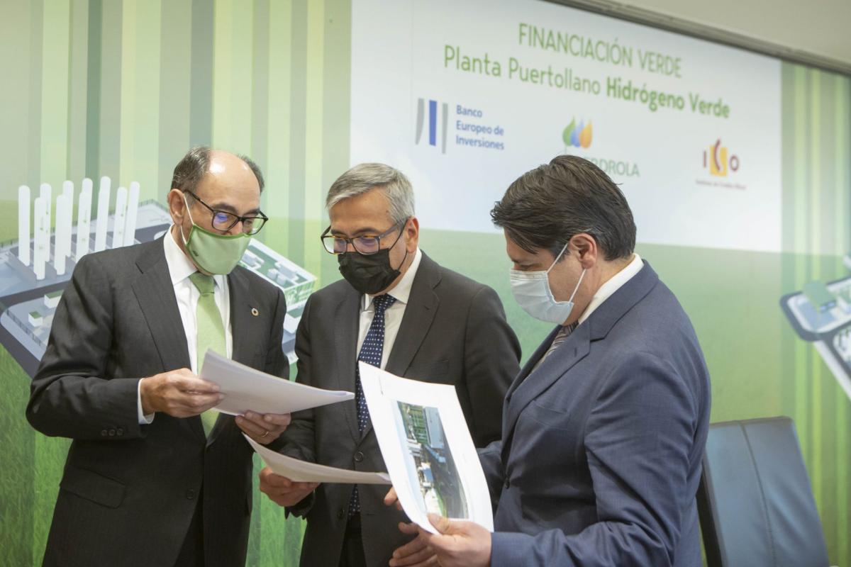 El BEI y el ICO firman con Iberdrola la primera financiación conjunta para el desarrollo de hidrógeno verde