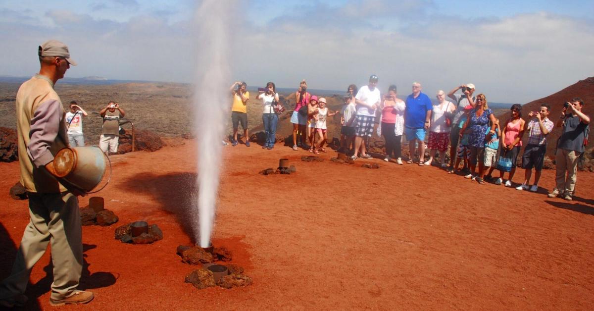 Canarias estudiará la viabilidad de producir energía geotérmica en el Timanfaya