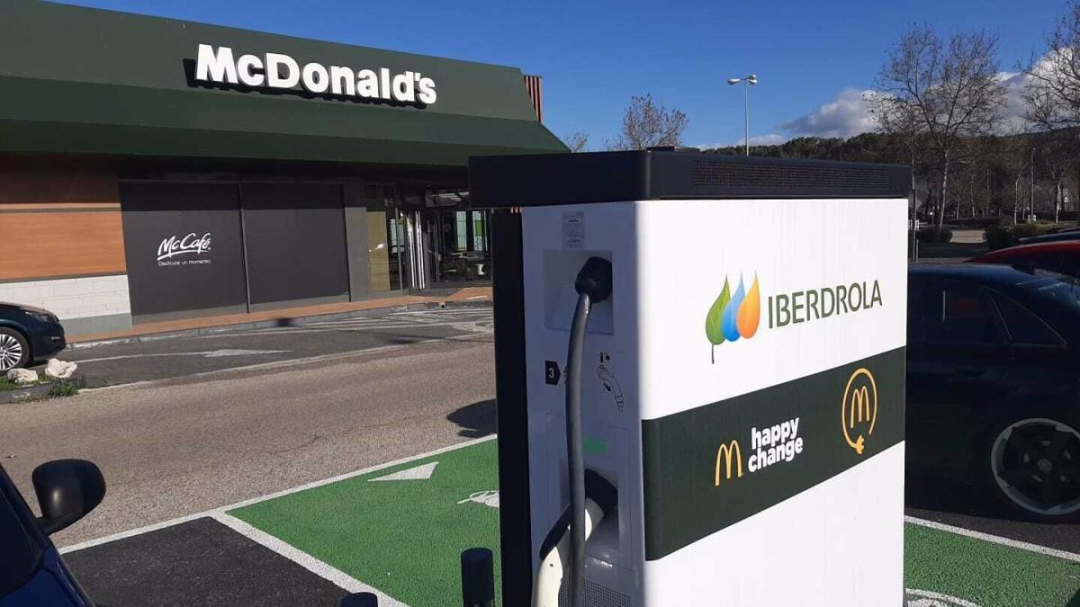 Iberdrola y McDonald's consolidan su acuerdo para impulsar la movilidad sostenible