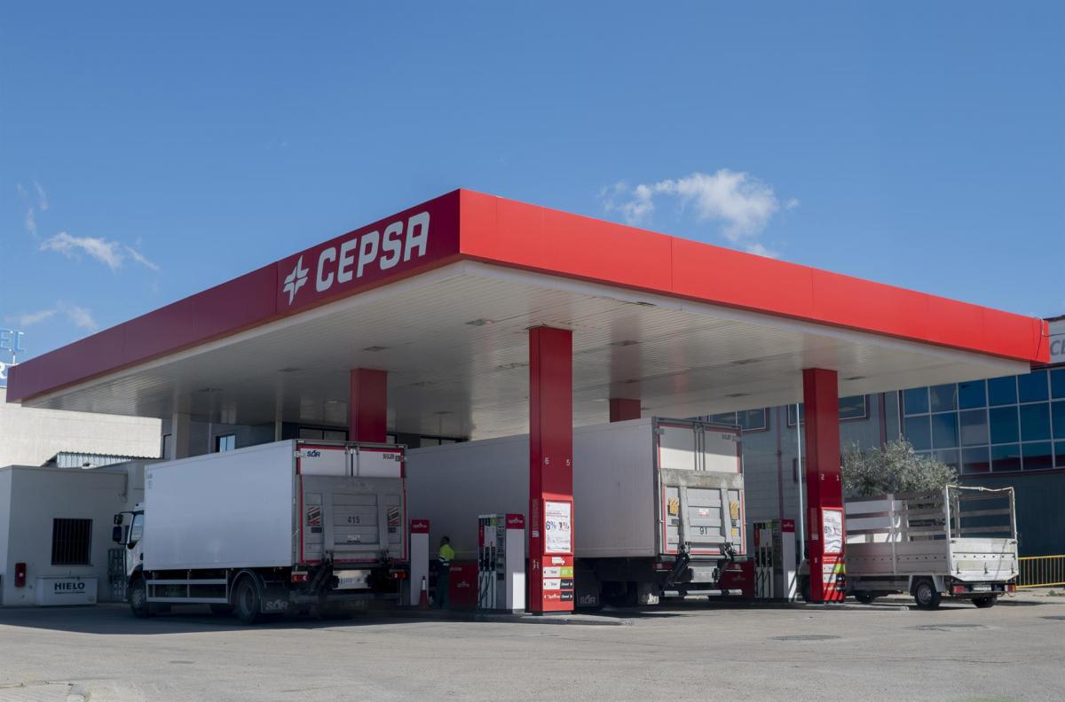 Cepsa ofrece a sus clientes fidelizados precios de carburantes de 2021