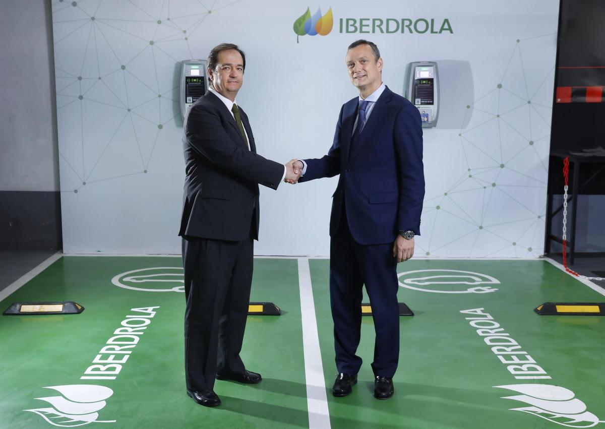 Iberdrola e Isolux se alían para impulsar la movilidad sostenible