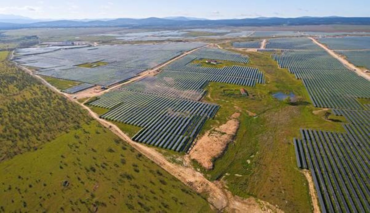 Abengoa se adjudica siete proyectos fotovoltaicos en España