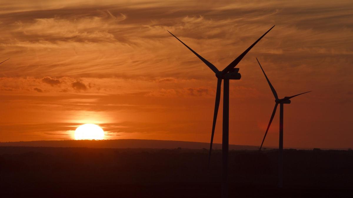 La eólica lleva a España a tener la electricidad más barata de Europa