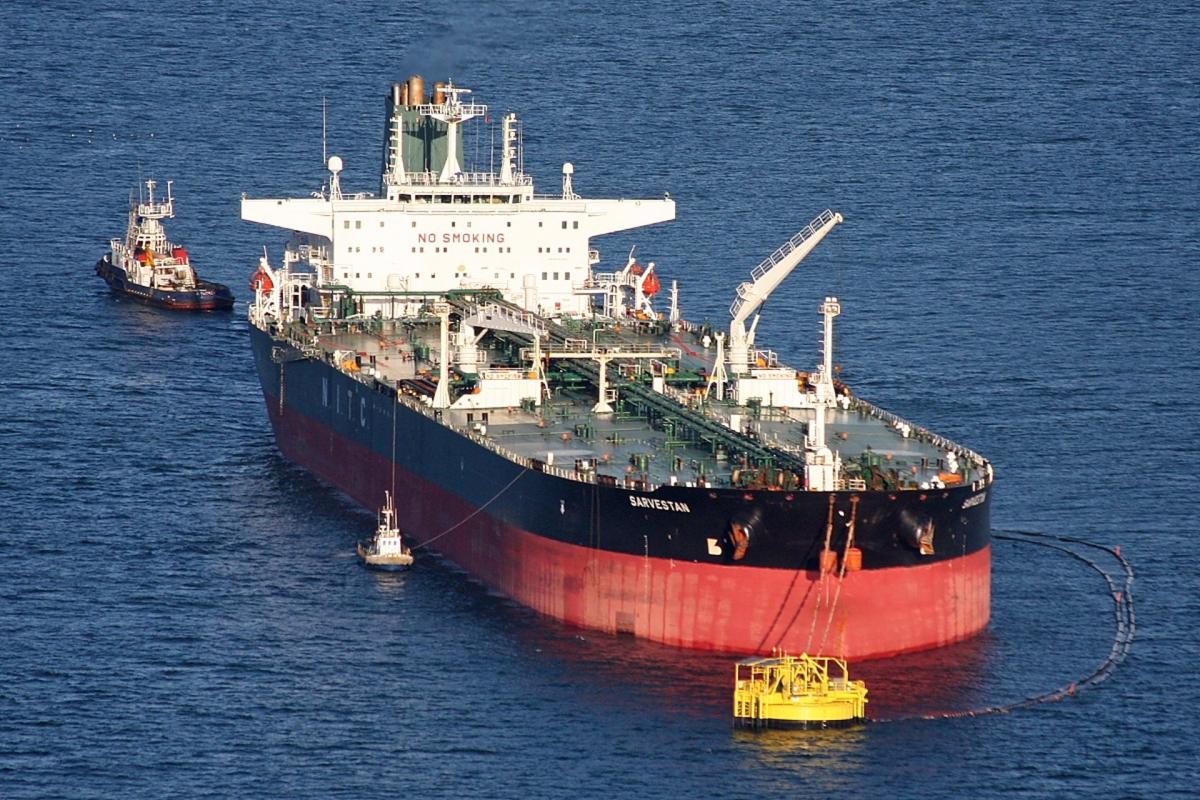 La desconexión total del petróleo ruso elevará el barril de crudo a 150 dólares