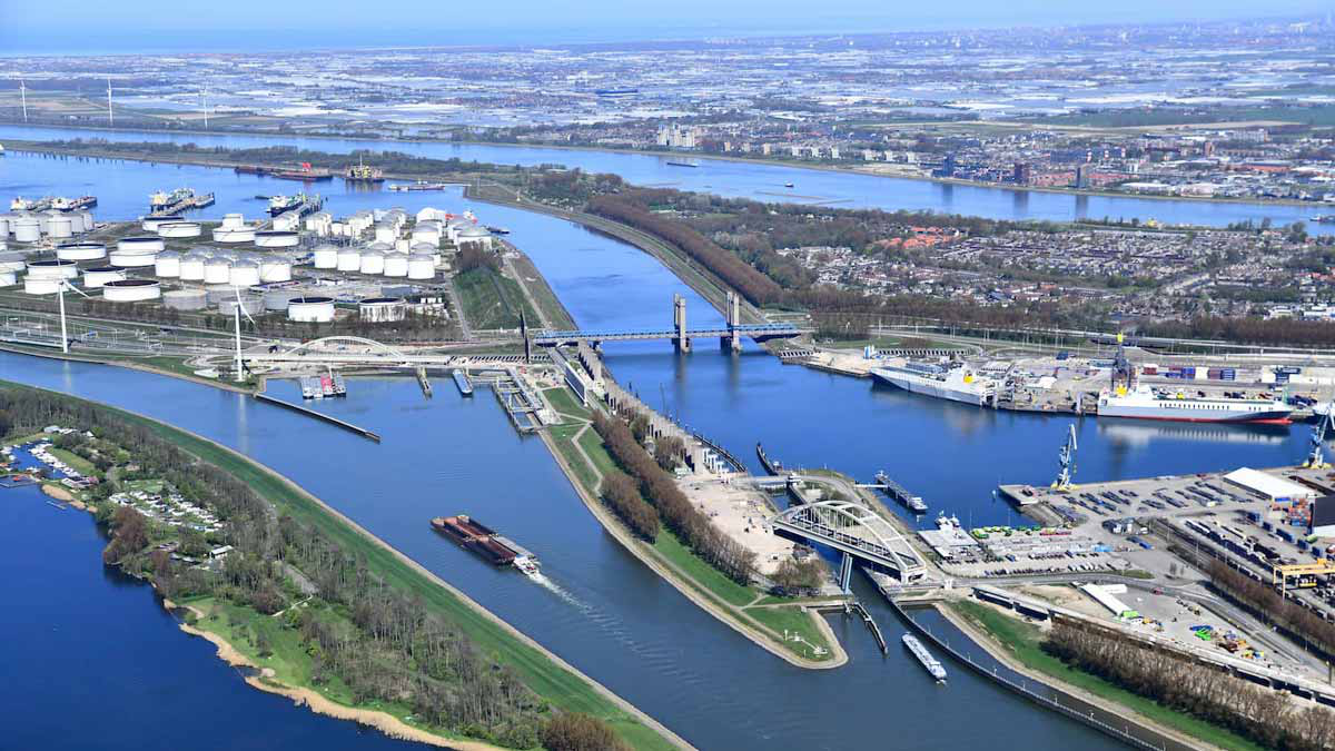 El puerto de Rotterdam, el gran centro neurálgico del hidrógeno en Europa