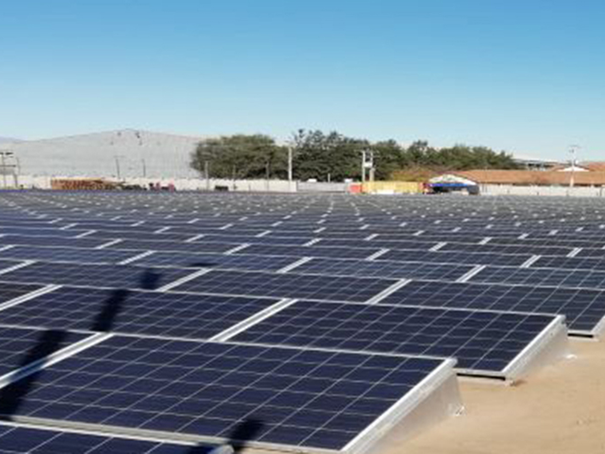 Enerside prevé ingresar 40 millones este año y conecta parque solar en Chile