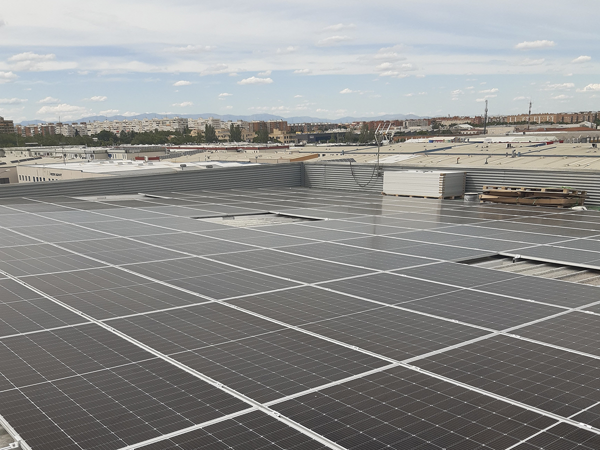 RIC Energy pone autoconsumo a los sándwiches de Viena Capellanes