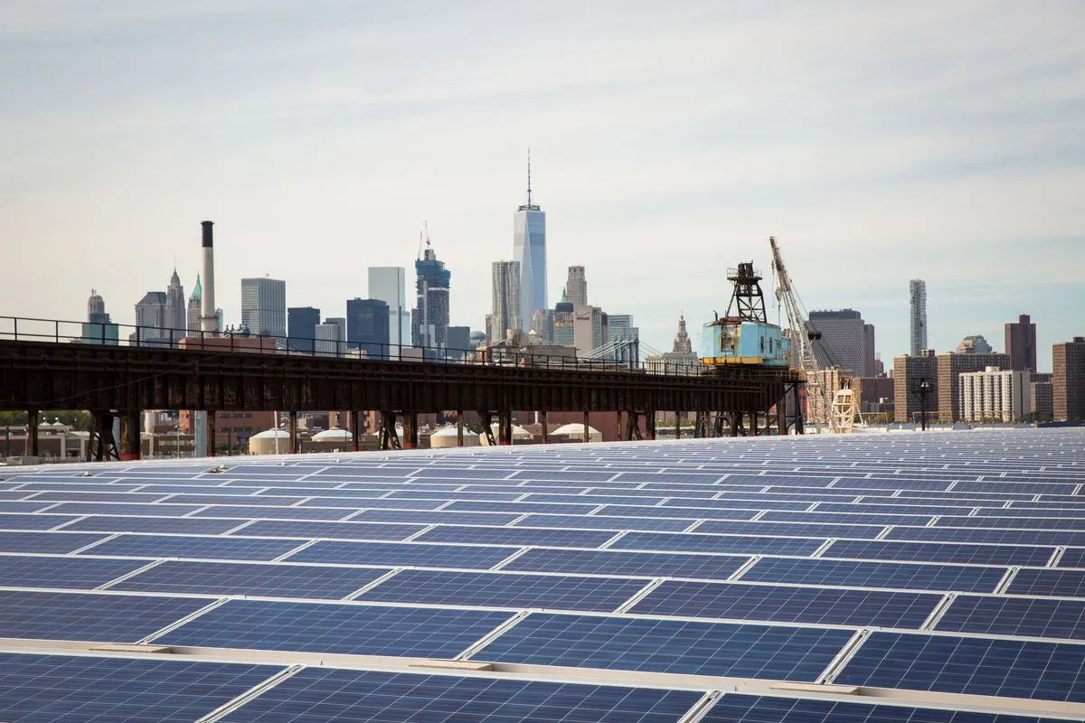 Nueva York adjudica 22 proyectos solares y de baterías por un total de 2,4 gigavatios