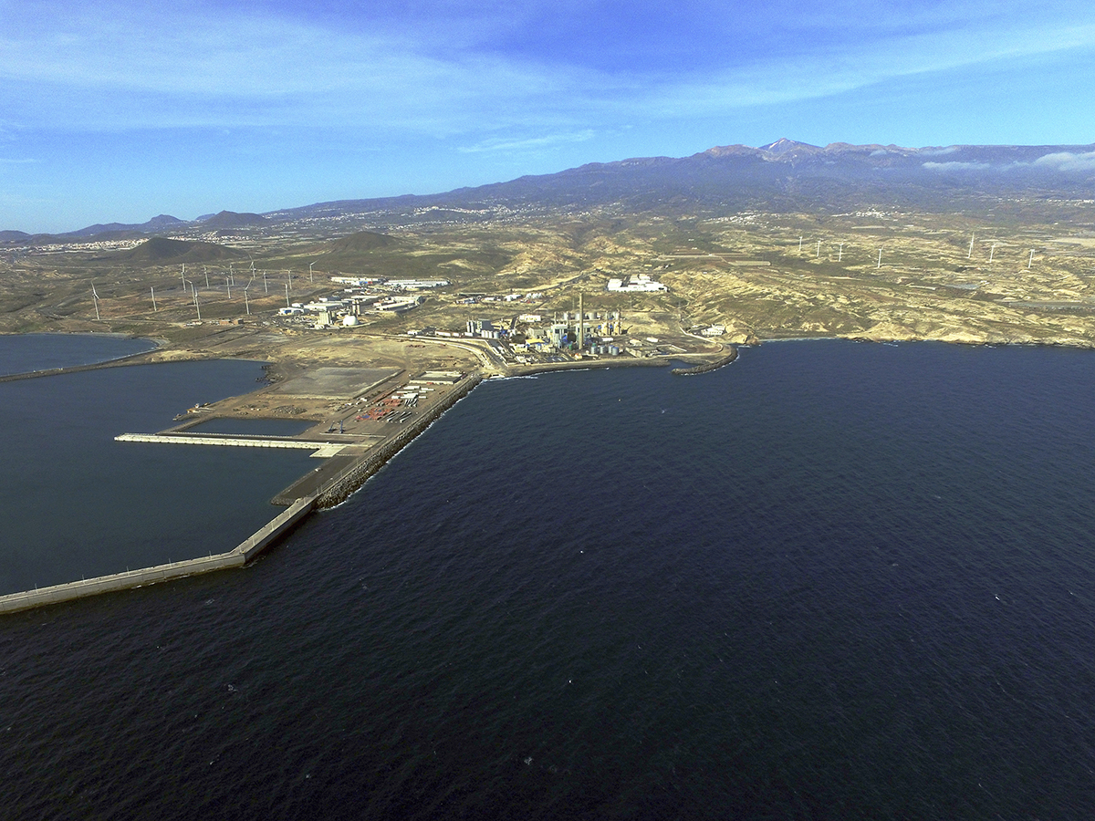 BlueFloat Energy y Capital Energy impulsan en Tenerife el primer parque eólico marino en aguas portuarias de España