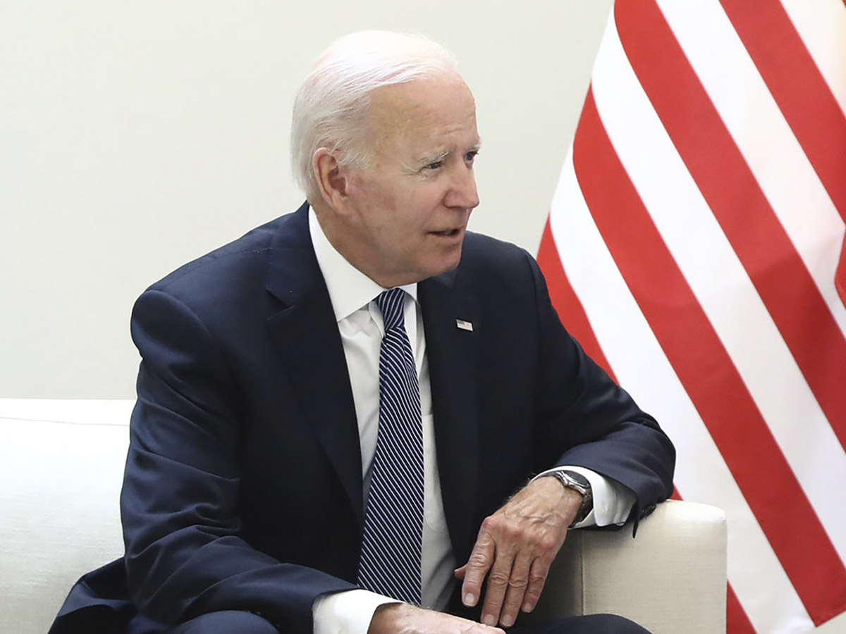 Biden dice que Venezuela tiene que hacer mucho para que se relajen sanciones