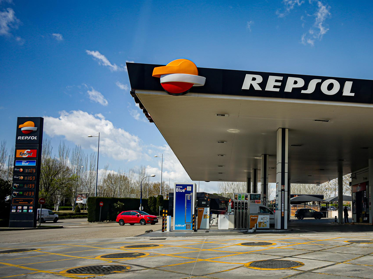 ¿Volvemos a la normalidad? Repsol vende la misma gasolina que antes de la pandemia