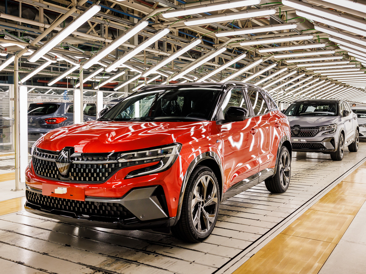 El nuevo Renault Austral ya se produce en la fábrica de Palencia