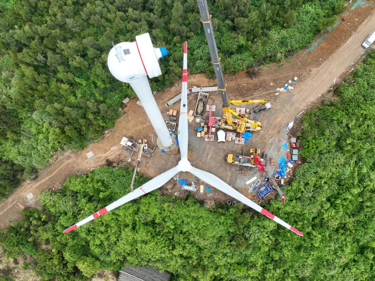 Goldwind conecta a la red el primer aerogenerador PMDD de baja frecuencia del mundo