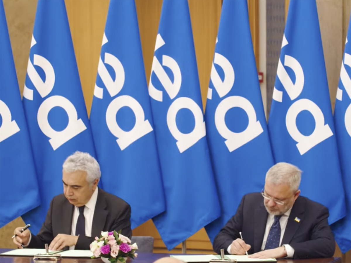 Ucrania firma acuerdo de asociación con la AIE para fortalecerse ante Rusia