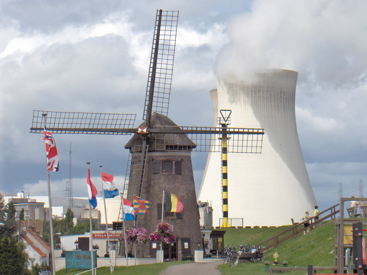 Bélgica apaga la central nuclear Doel 3 en plena crisis de suministro energético en Europa