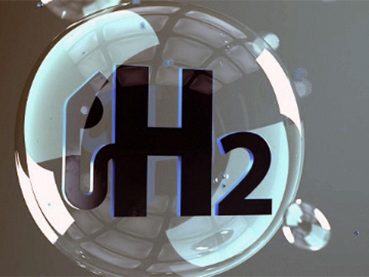 Cepsa se alía con el fabricante de electrolizadores Ohmium para impulsar su primer proyecto de hidrógeno verde