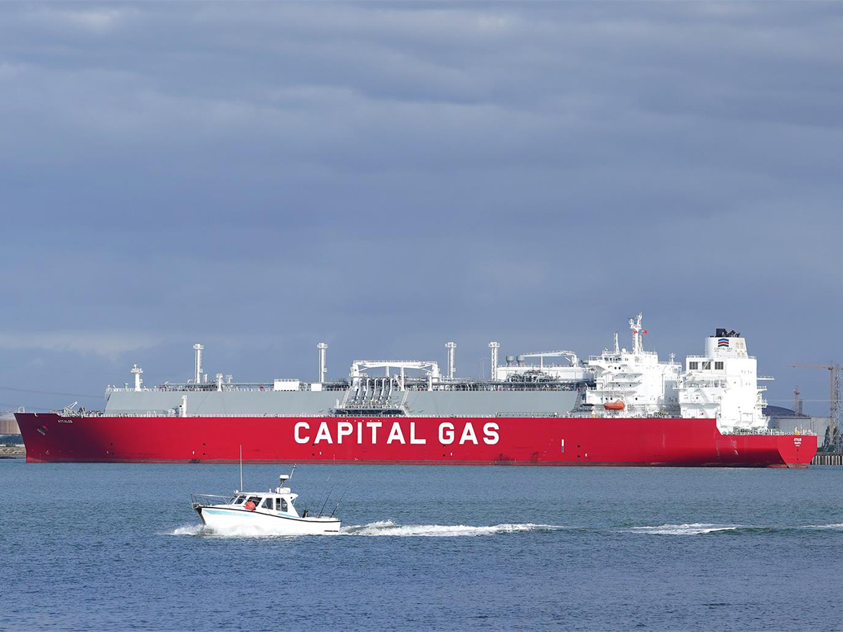 España lidera en julio y agosto las importaciones de gas natural licuado de Rusia, por 747 millones