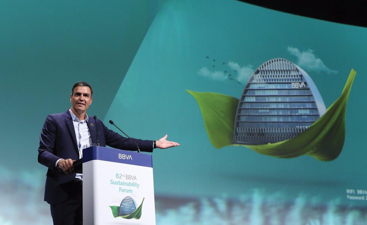 Sánchez aspira a convertir España en locomotora para la transición energética
