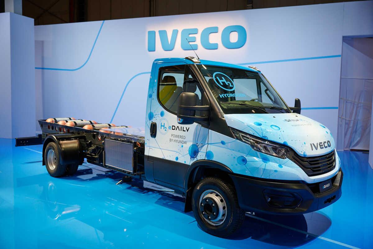 Iveco eDaily FCEV: con H de hidrógeno... y de Hyundai