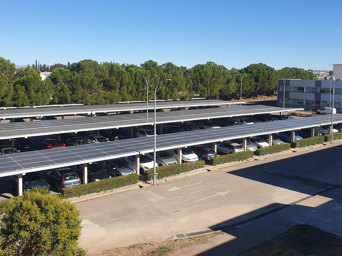 Endesa instala una planta de autoconsumo para la papelera Tompla que le permitirá cubrir el 16% de su consumo