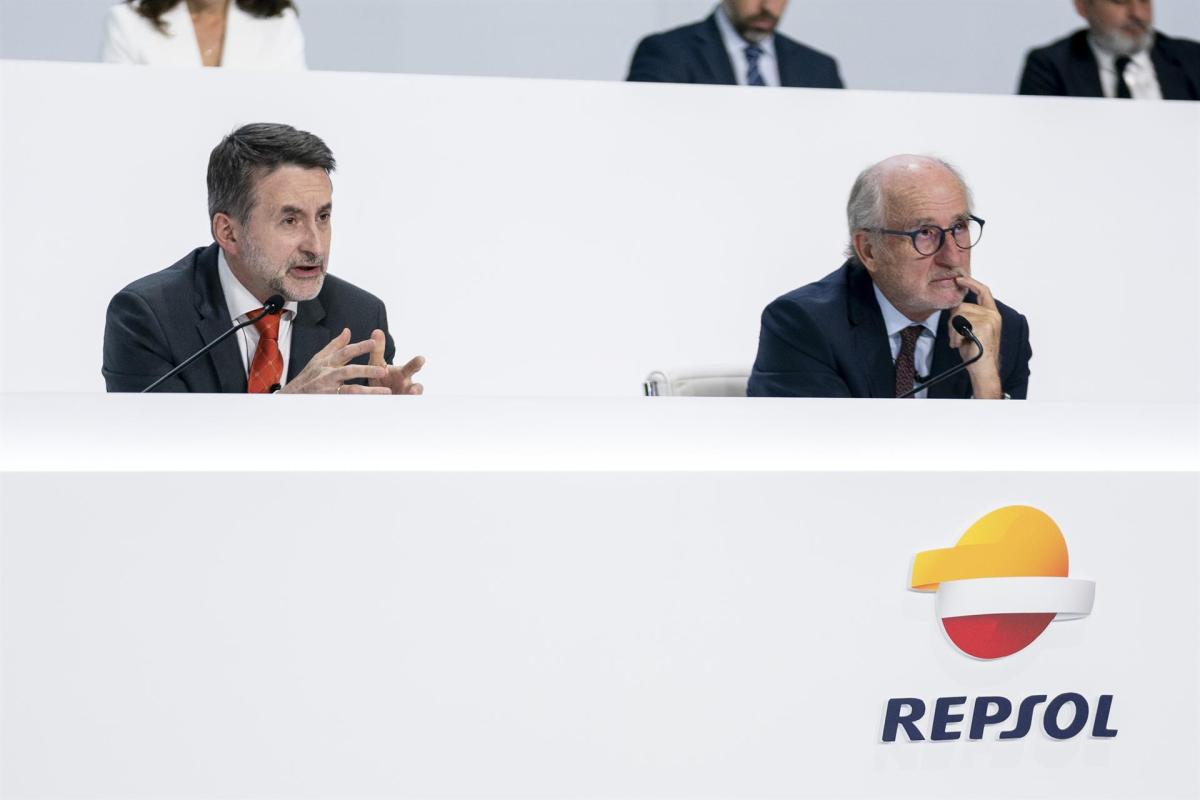 Repsol gana 4.251 millones en 2022, un 70% más, y anuncia inversiones récord de más de 5.000 millones para este año