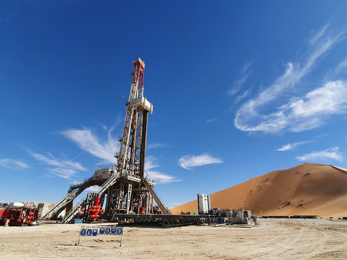 Sonatrach y Eni inician la producción de un nuevo yacimiento petrolífero