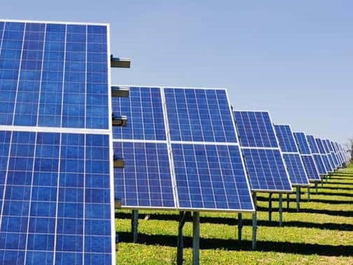 Bruselas lanza una alianza solar europea para generar 60.000 millones en 2025