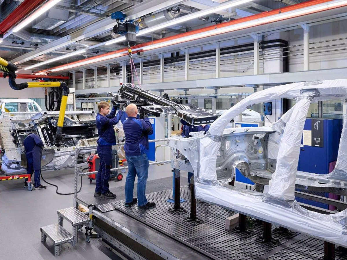 BMW inicia en Munich la producción del BMW iX5 impulsado por hidrógeno