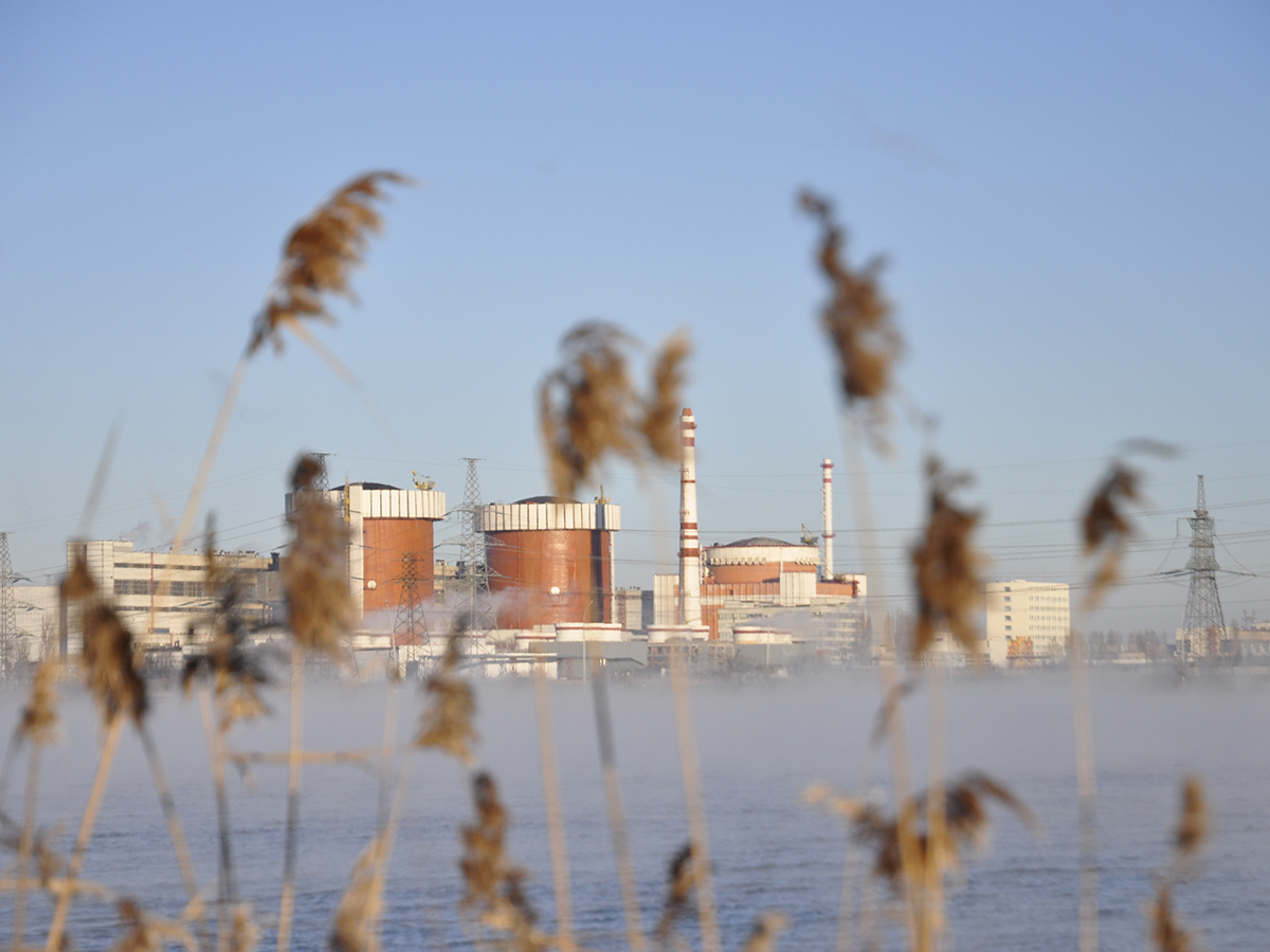 Energoatom denuncia que un dron sobrevoló anoche la central nuclear de Ucrania Sur