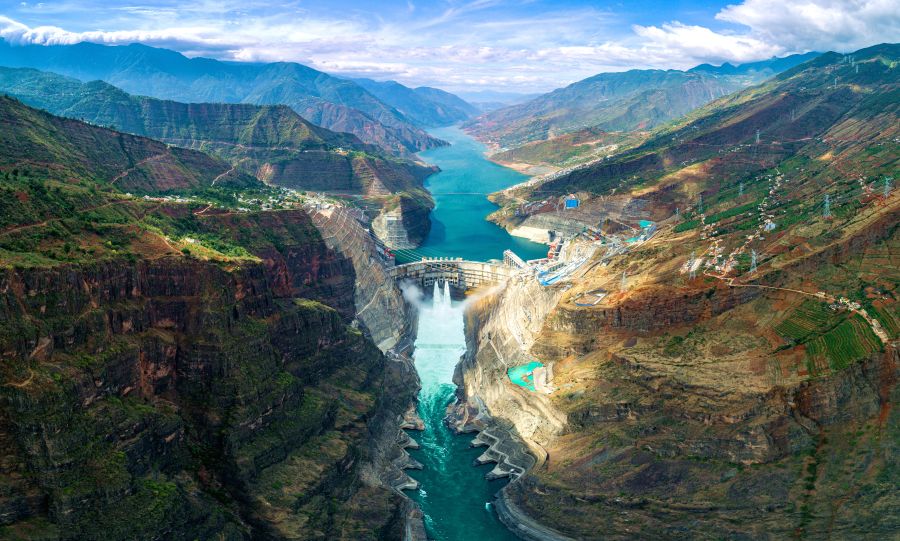 China Three Gorges pone en marcha la central hidroeléctrica de Baihetan, de 16 GW, la segunda mayor del mundo tras Tres Gargantas