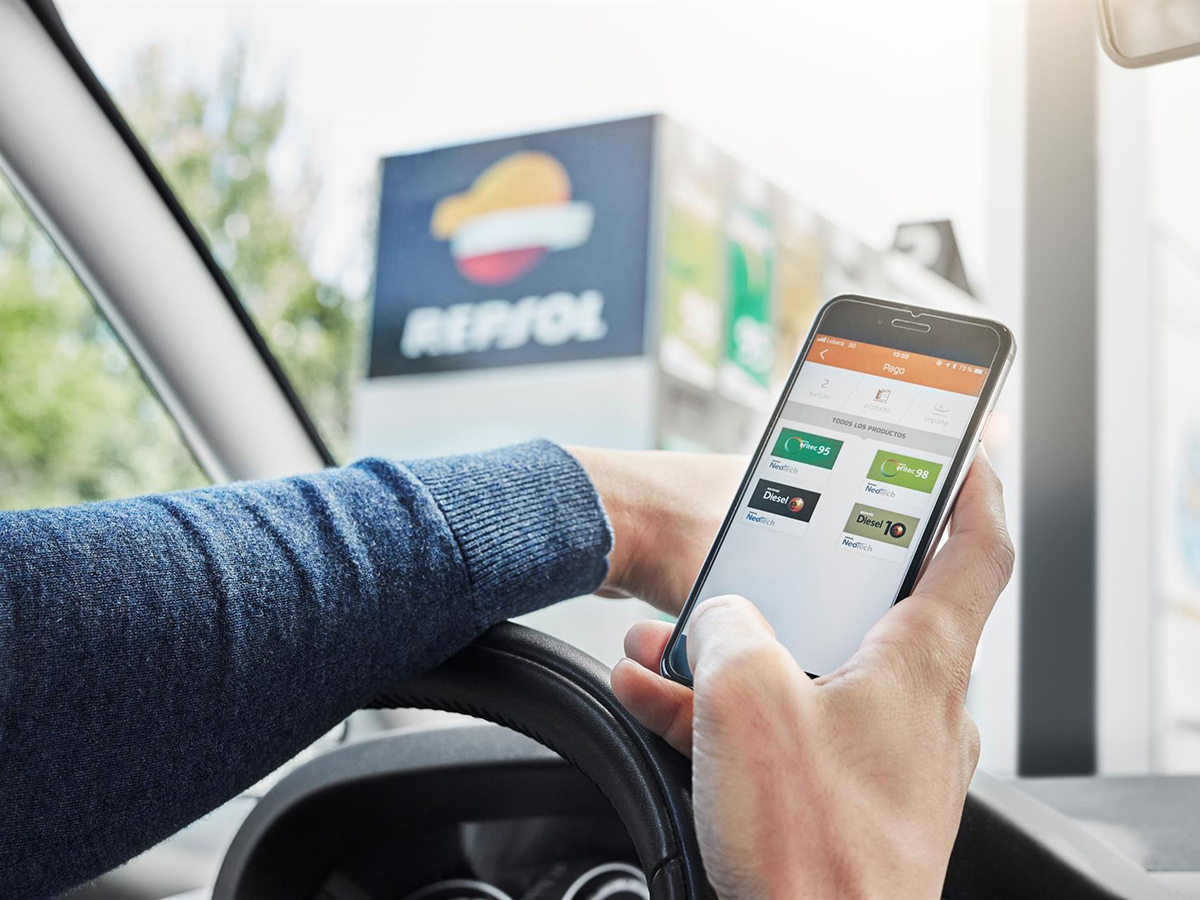 Repsol sortea un millón de euros entre los clientes que reposten con Waylet en sus estaciones de servicio