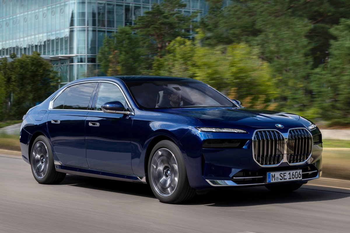 Tres nuevos motores para el BMW Serie 7