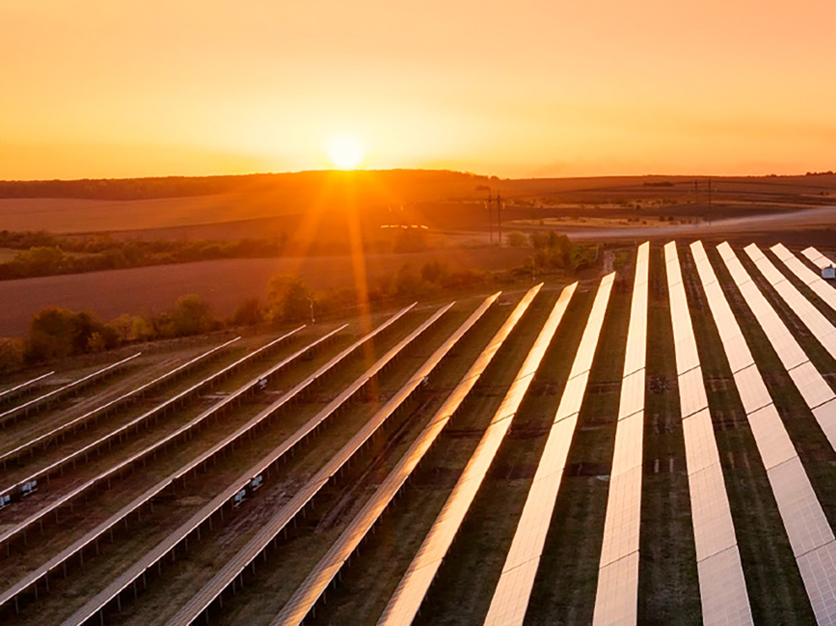 Enfinity Global consolida su presencia en EEUU con la compra de 28 plantas solares