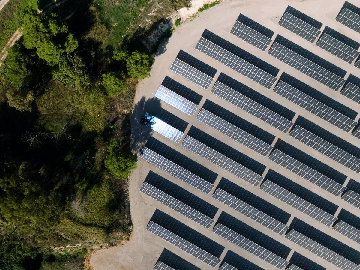 Ford instala una nueva instalación de energía solar en la fábrica de Almussafes (Valencia)