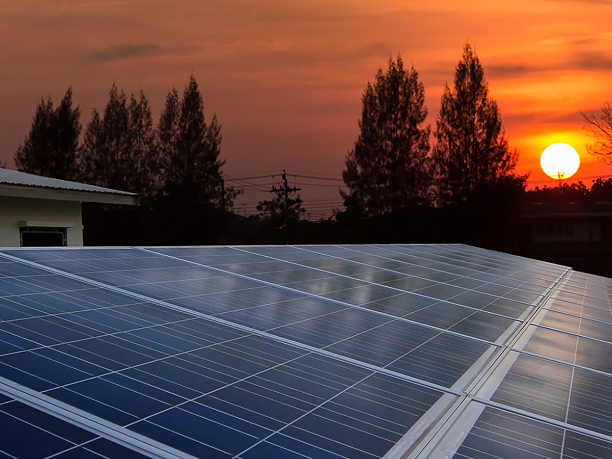 La solar fotovoltaica generó 130 GWh este martes, el segundo dato más alto desde que hay registros