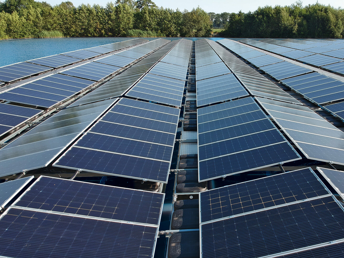 Baywa r.e construye una planta fotovoltaica flotante de 24,5 MWp en Austria