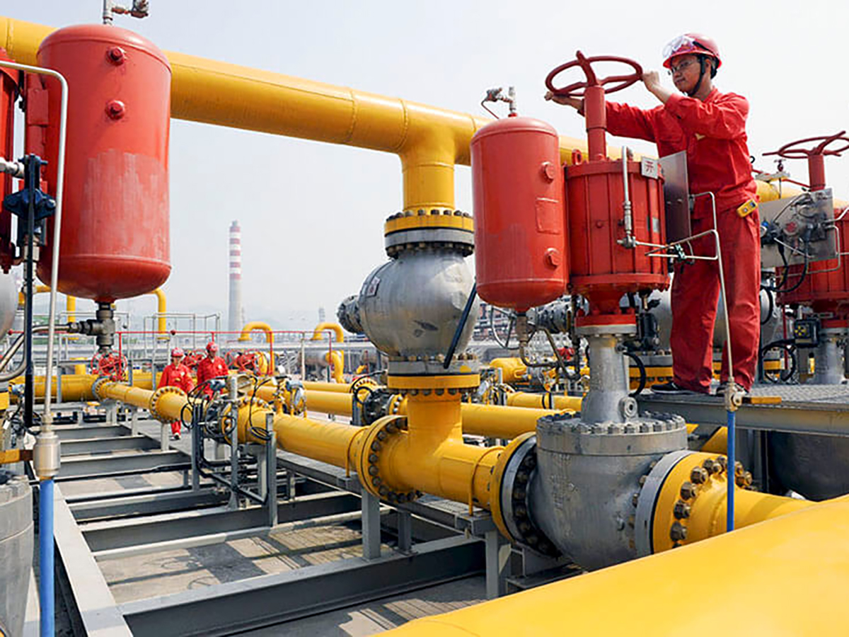 Rusia busca recursos para producir 34 millones más de toneladas de GNL