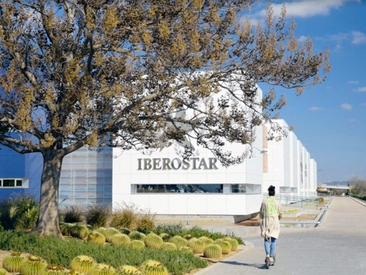 Iberostar lanza un plan de movilidad sostenible para reducir un 50% las emisiones en el desplazamiento de trabajadores