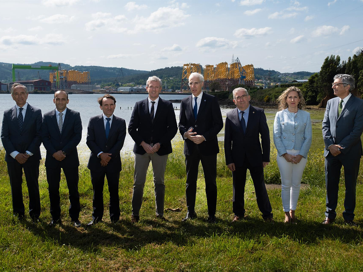 El presidente de la Xunta compromete desde Ferrol el apoyo económico al sector de fabricación de eólica marina