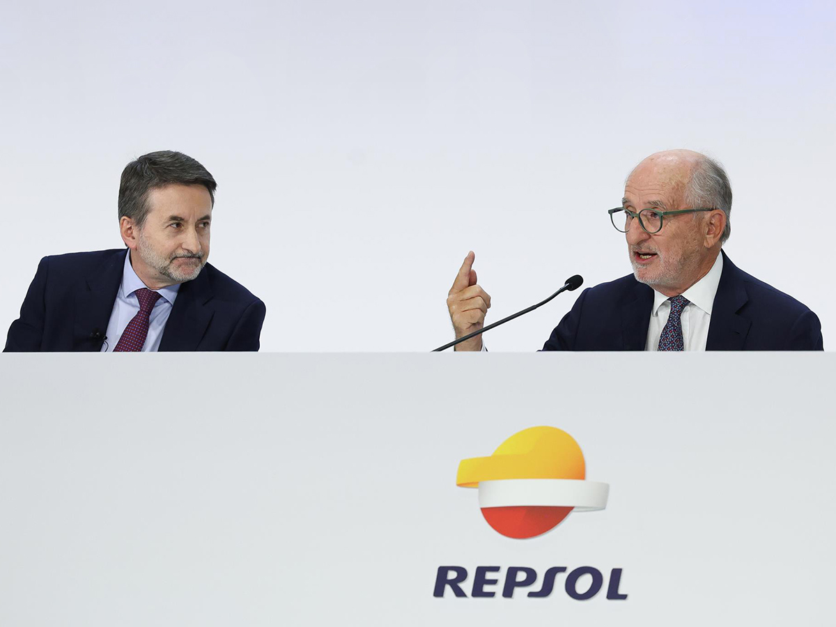 Repsol gana 2.785 millones a septiembre, un 14% menos, y acelera el dividendo