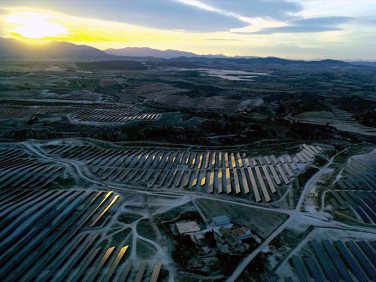 La fotovoltaica aumenta su participación en el mix en todas las estaciones del año