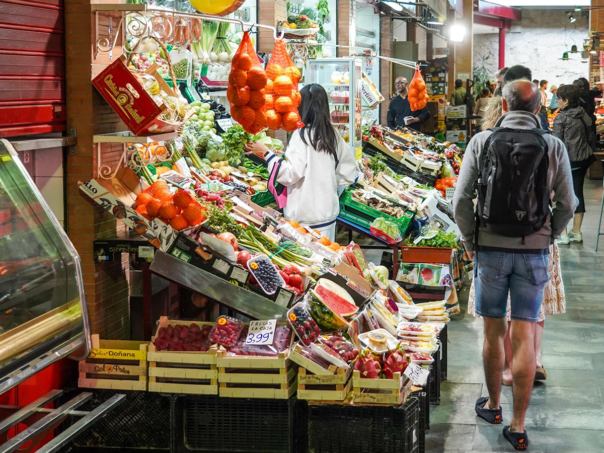 El IPC cae más de un punto en junio, hasta el 1,9%, y los alimentos moderan su crecimiento al 10,3%