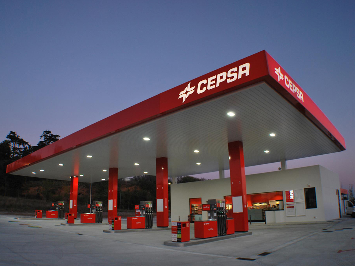 Cepsa ofrece 10 céntimos de descuento por litro de combustible durante octubre a los miembros de Cepsa Gow