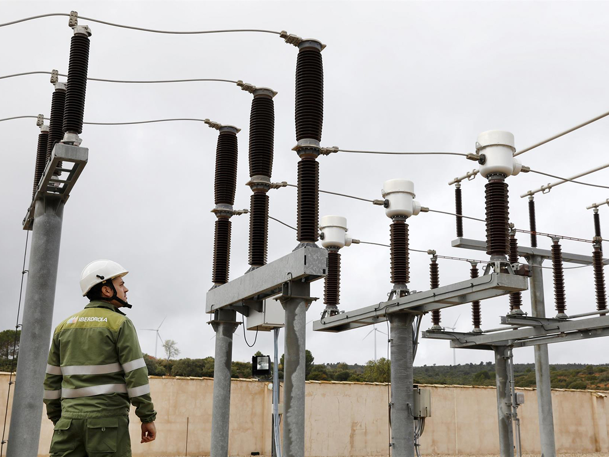 Iberdrola invierte 4,3 millones en subestación en Cuenca para fomentar electrificación del transporte pesado