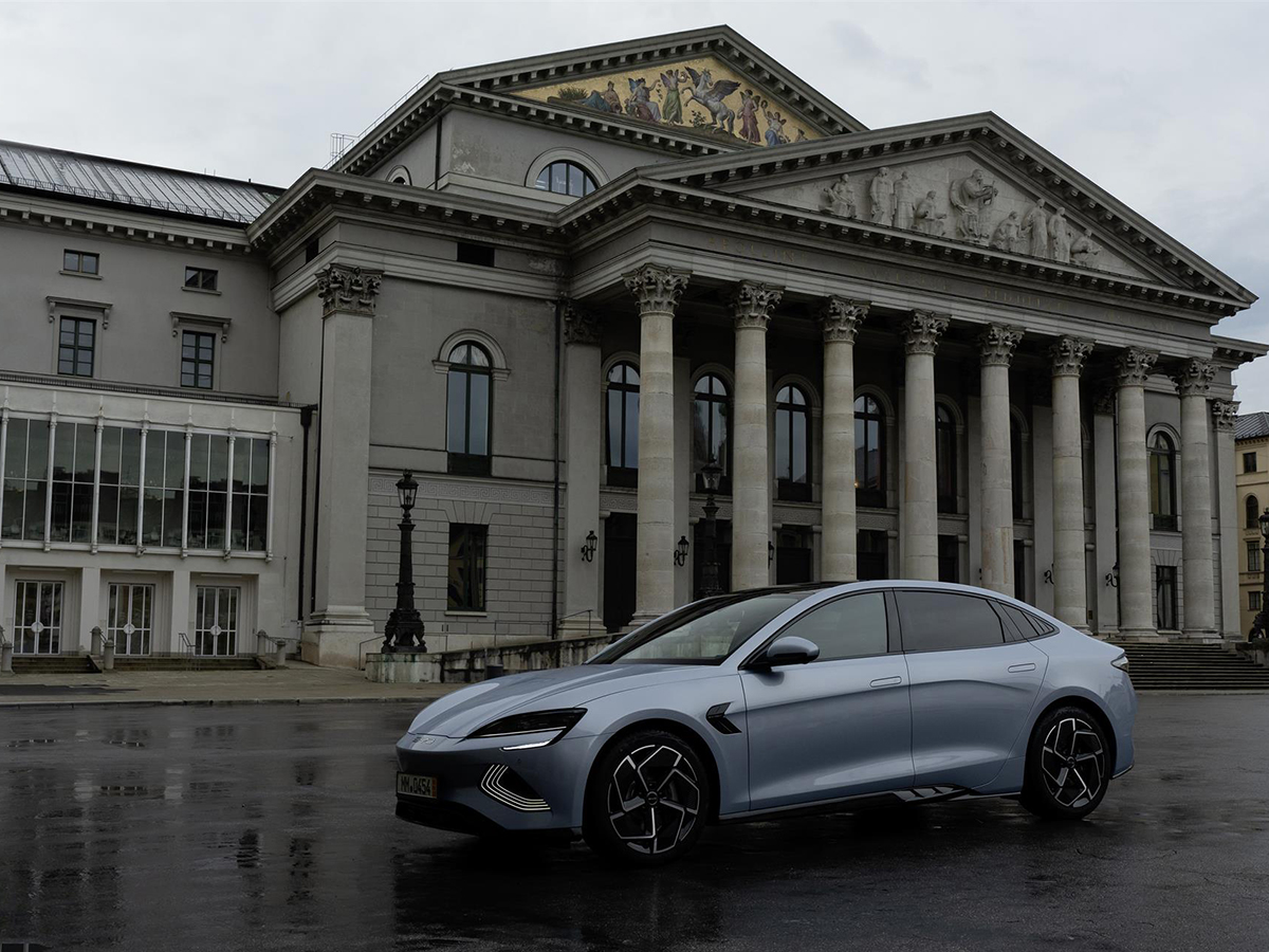 BYD lanza en Europa el Seal, una berlina 100% eléctrica con hasta 570 kilómetros de autonomía