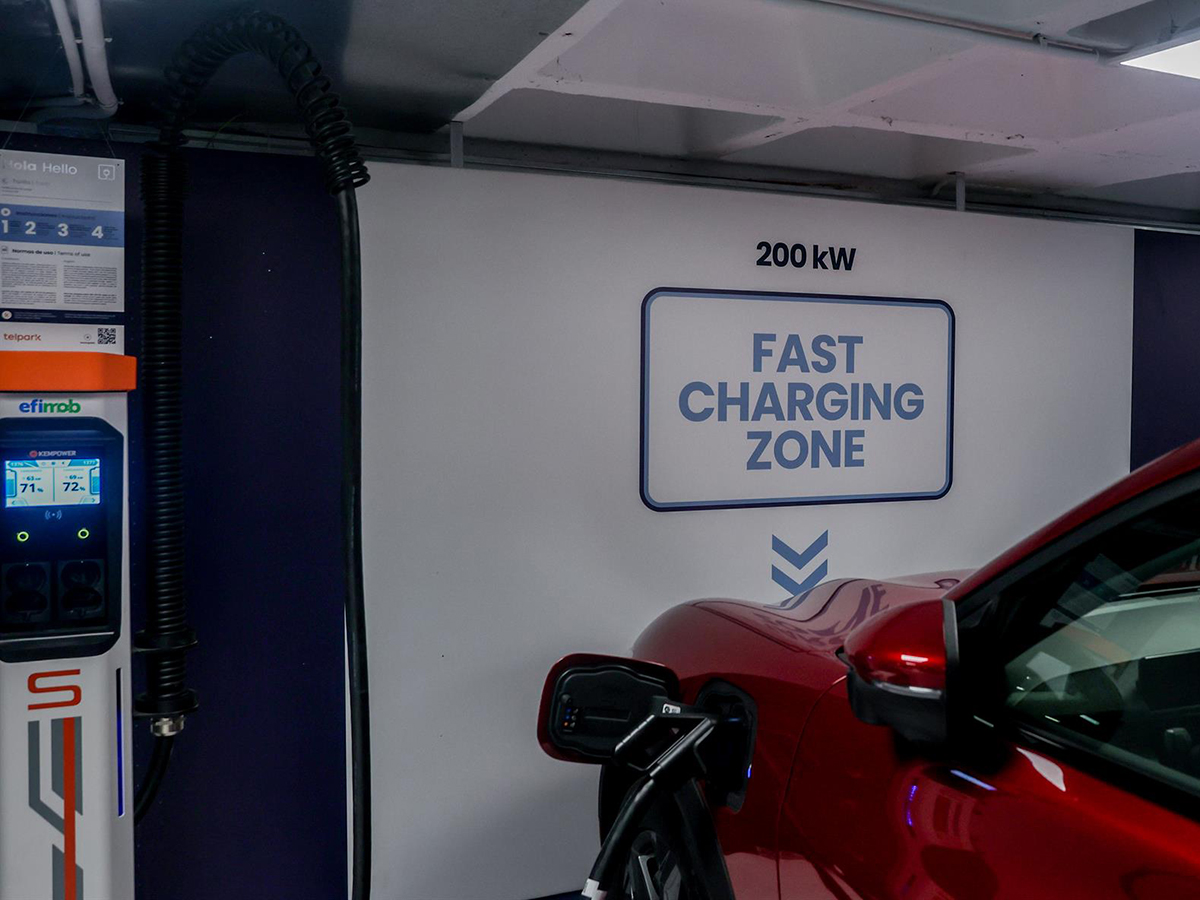 BMW, Ford y Honda crean ChargeScape, una plataforma para optimizar servicios de red de coches eléctricos